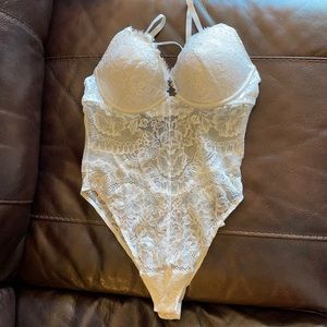 White lasenza bodysuit